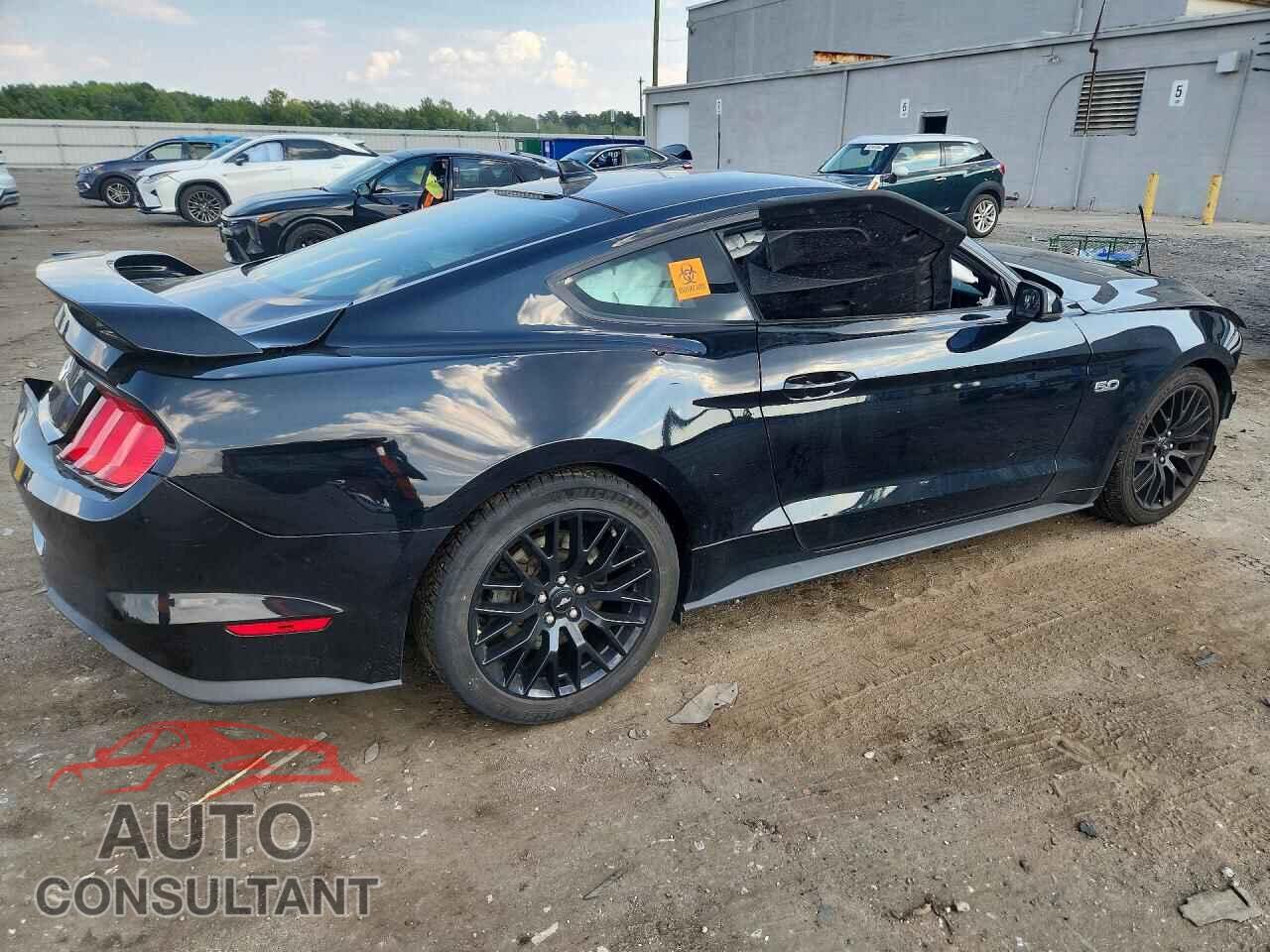FORD MUSTANG 2020 - 1FA6P8CF4L5178401