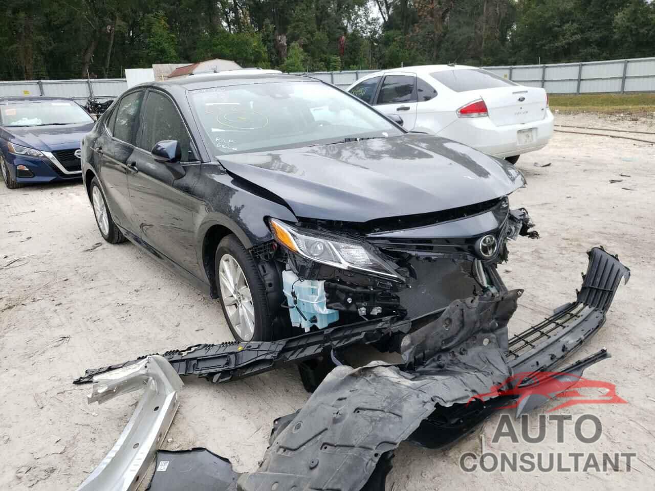 TOYOTA CAMRY 2021 - 4T1C11AK7MU413480
