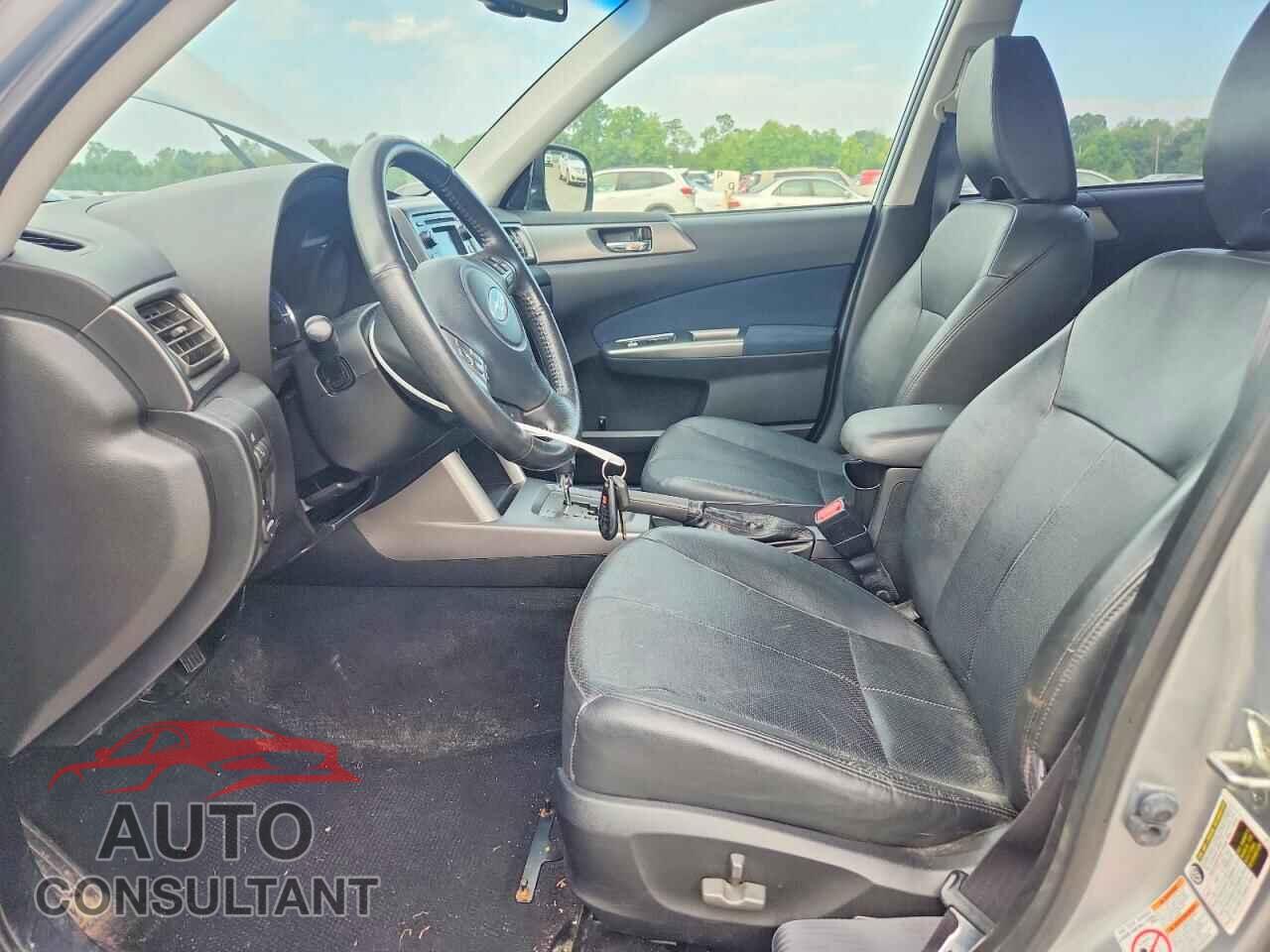 SUBARU FORESTER 2013 - JF2SHAEC8DH402321