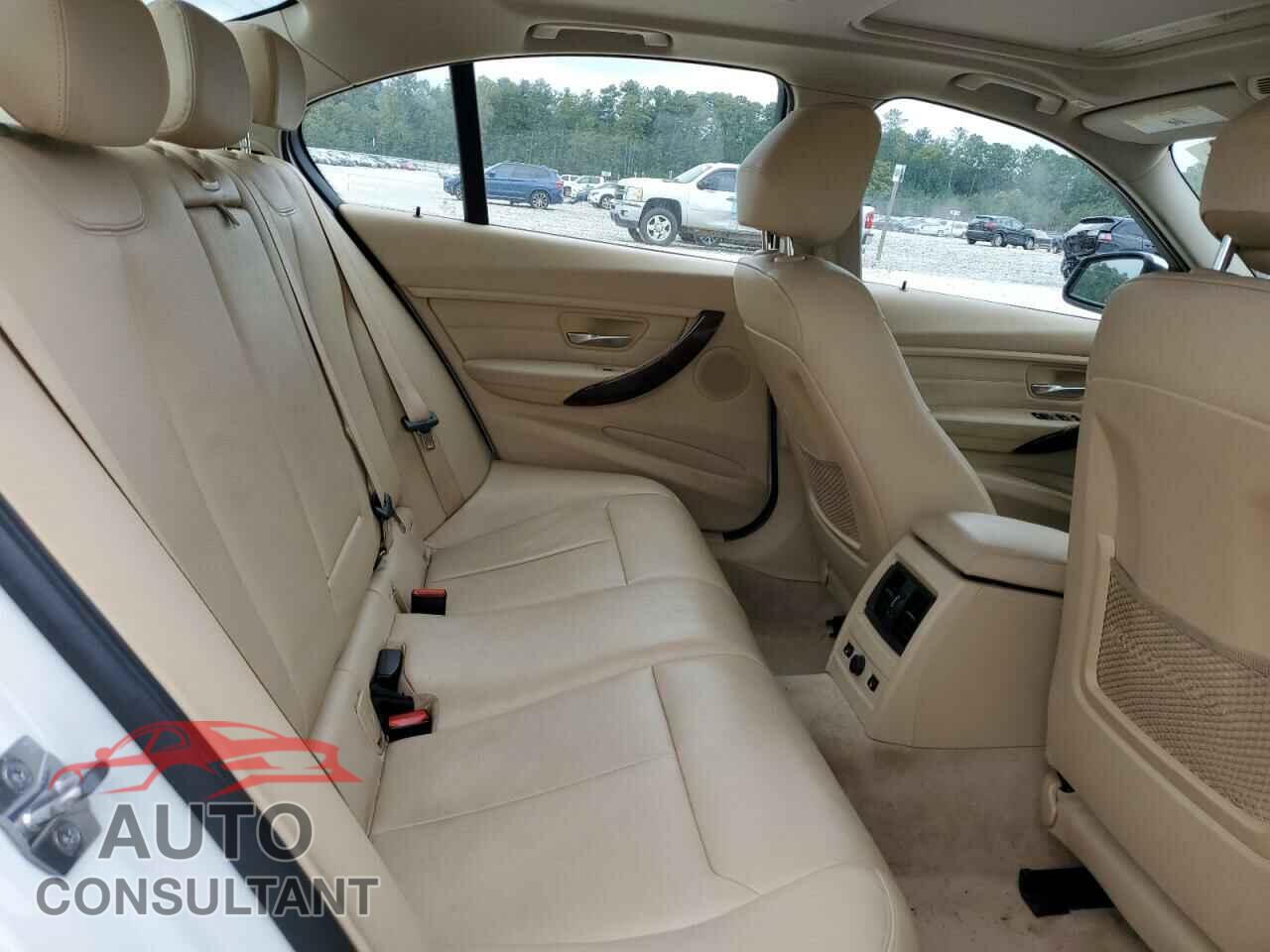 BMW 3 SERIES 2015 - WBA3B5C57FF962908