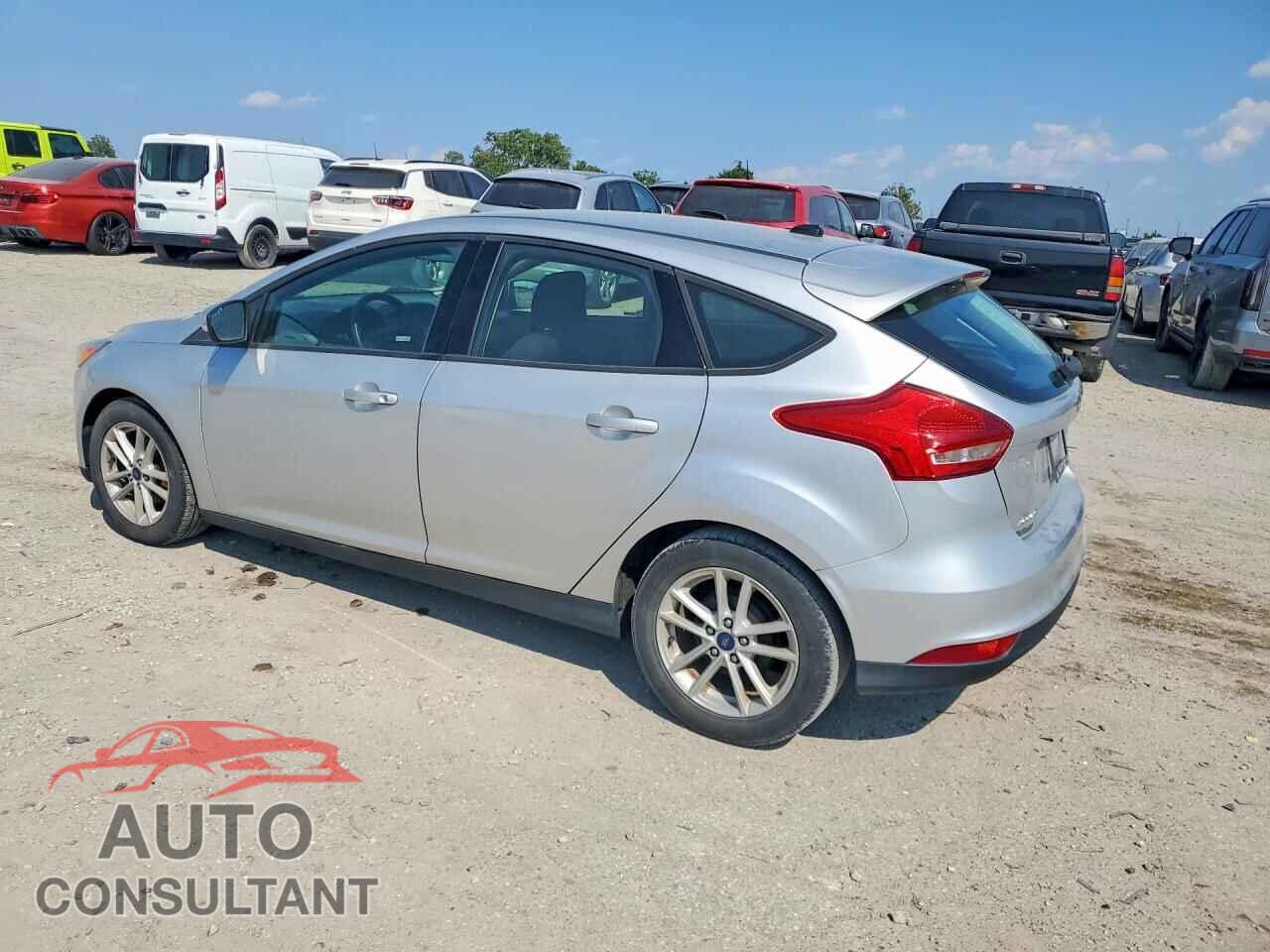 FORD FOCUS 2018 - 1FADP3K2XJL228526