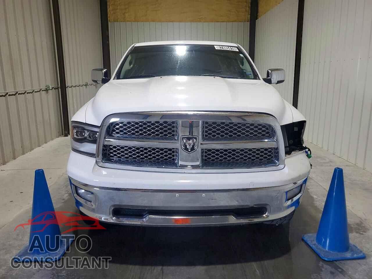 DODGE RAM 1500 2012 - 1C6RD7NT6CS213896