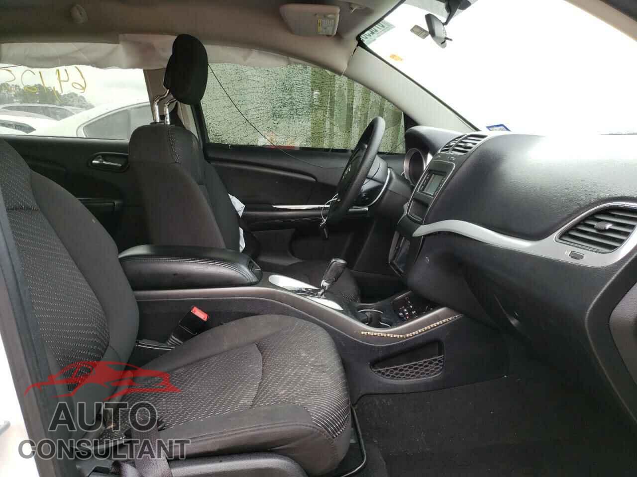 DODGE JOURNEY 2017 - 3C4PDCBB7HT590439