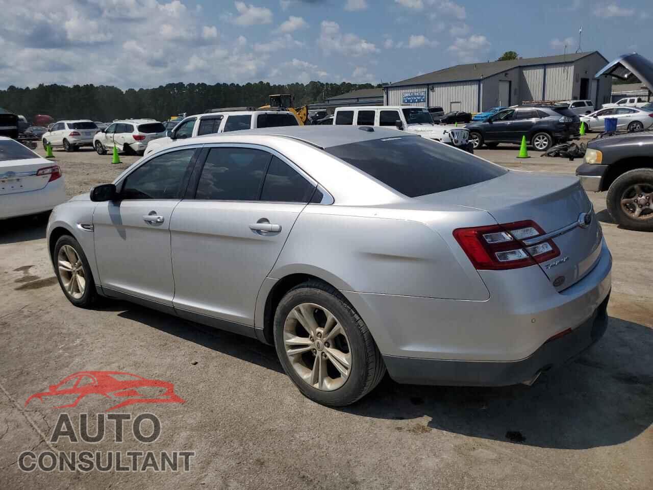 FORD TAURUS 2015 - 1FAHP2E81FG160967