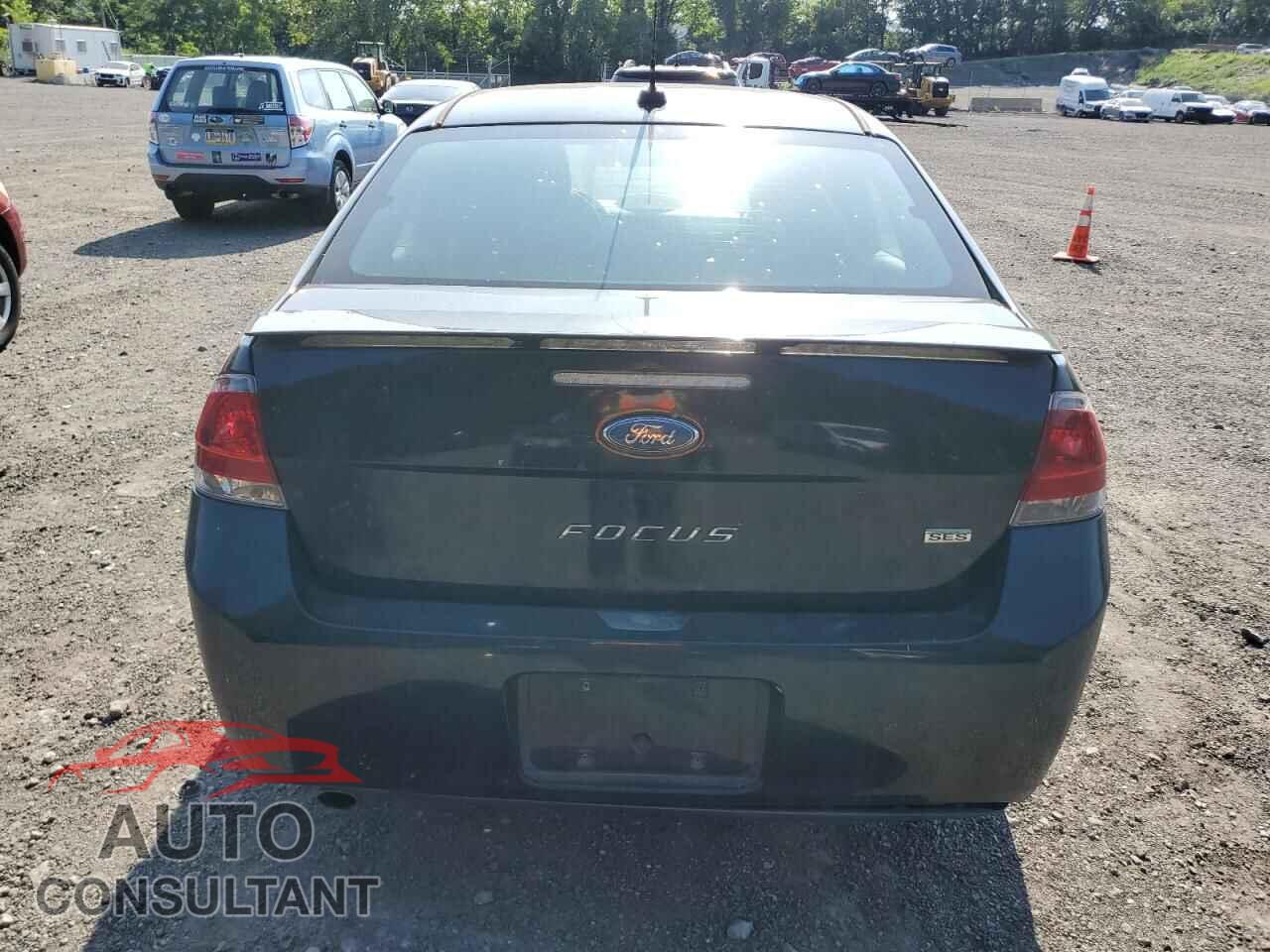 FORD FOCUS 2011 - 1FAHP3GN1BW157544