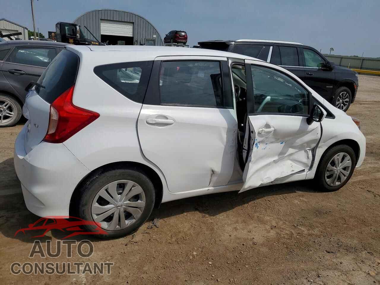 NISSAN VERSA 2019 - 3N1CE2CP2KL355795