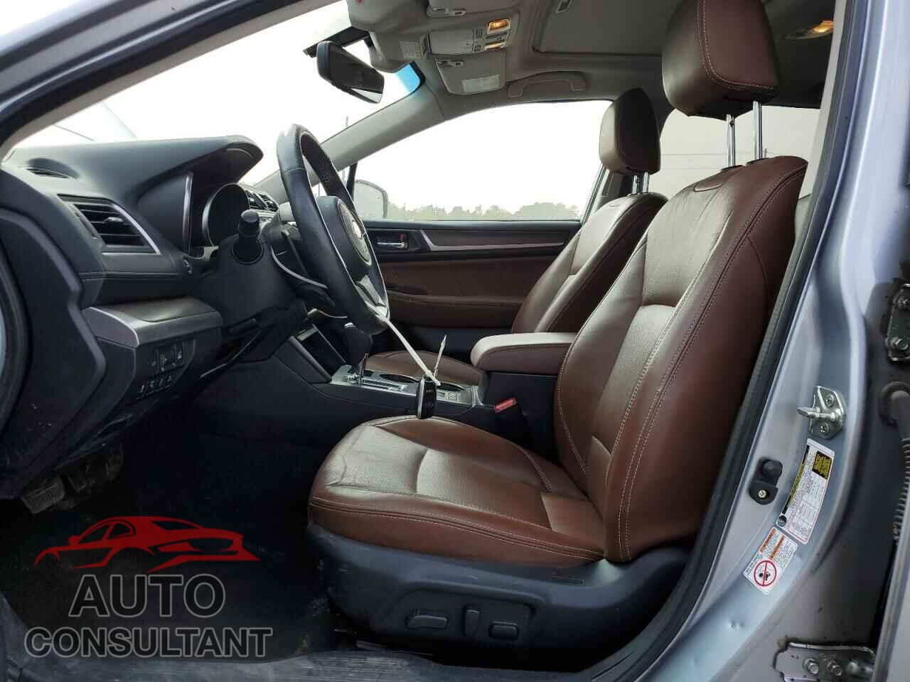 SUBARU OUTBACK 2019 - 4S4BSFTC7K3351013