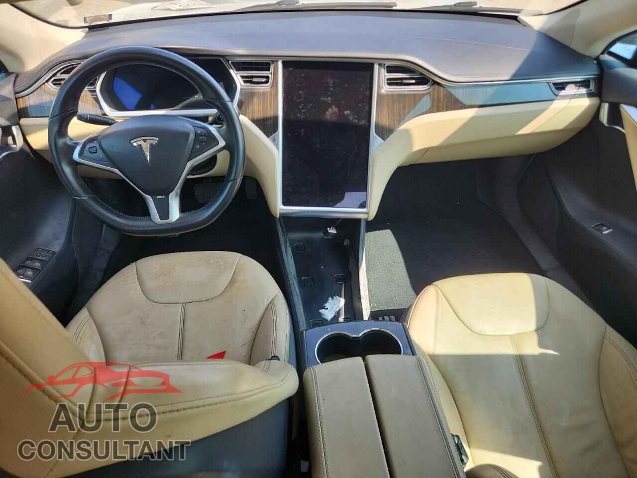 TESLA MODEL S 2013 - 5YJSA1AG5DFP12163