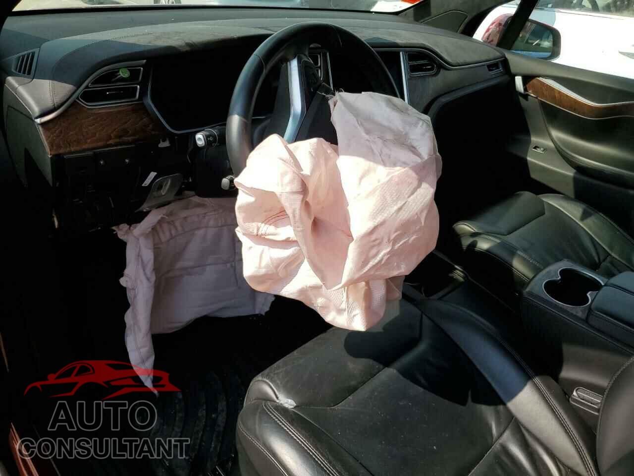 TESLA MODEL X 2017 - 5YJXCBE22HF049404
