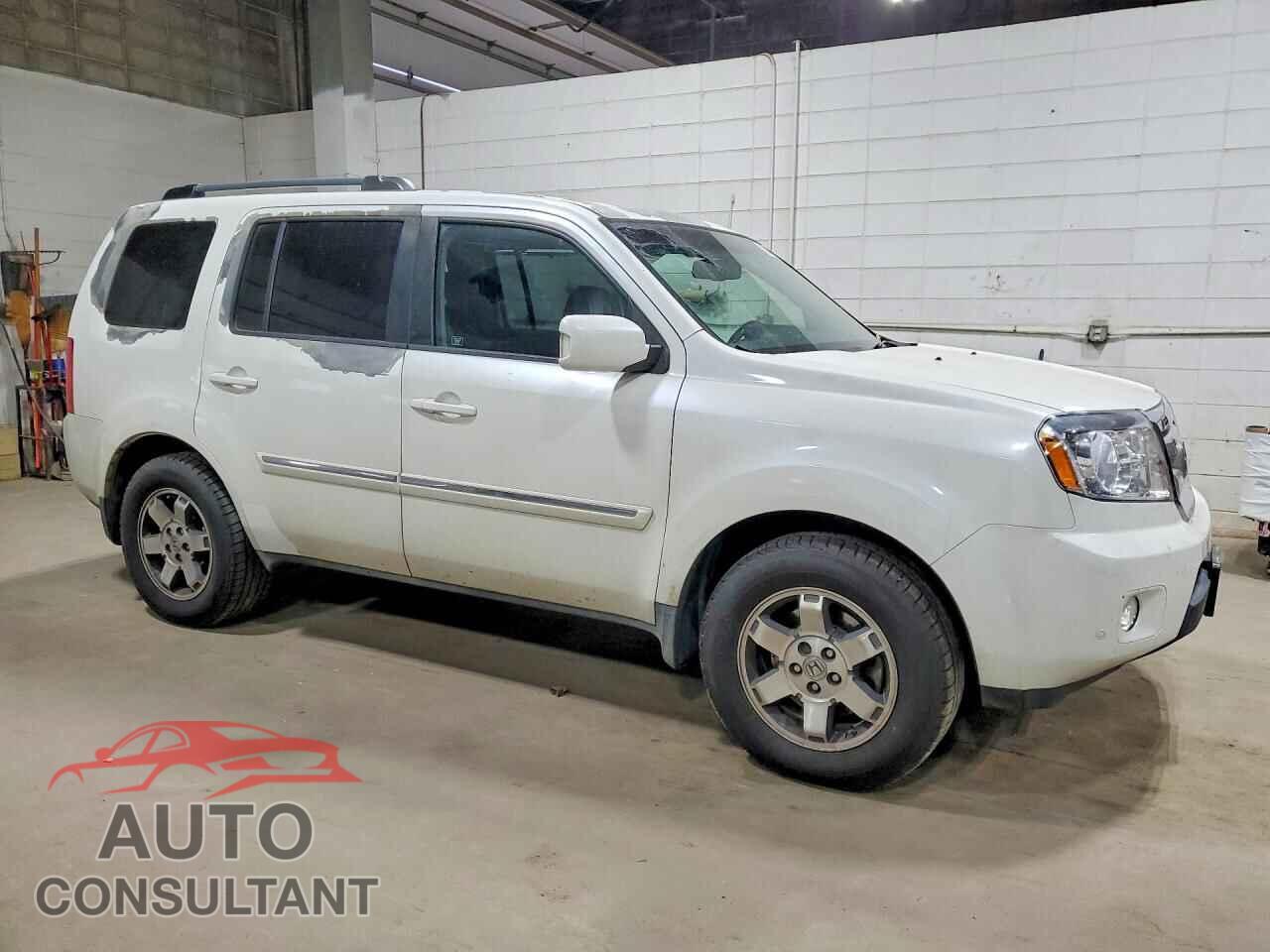 HONDA PILOT 2011 - 5FNYF4H92BB061107