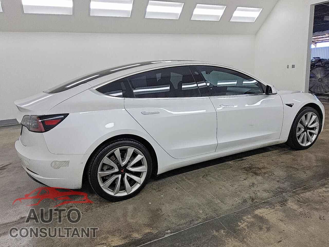 TESLA MODEL 3 2019 - 5YJ3E1EA6KF437897