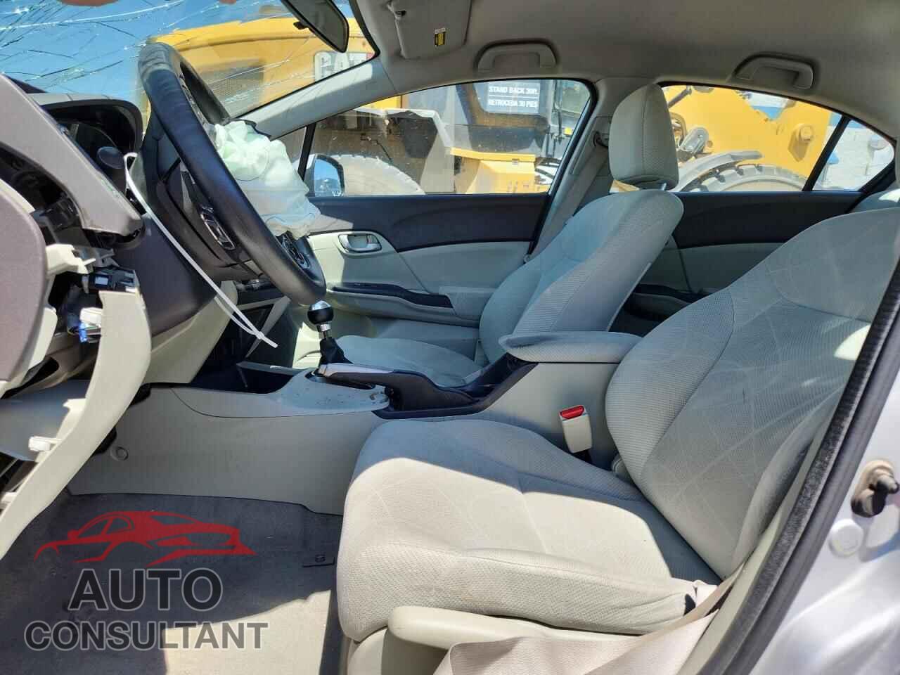 HONDA CIVIC 2012 - 2HGFB2E59CH565742