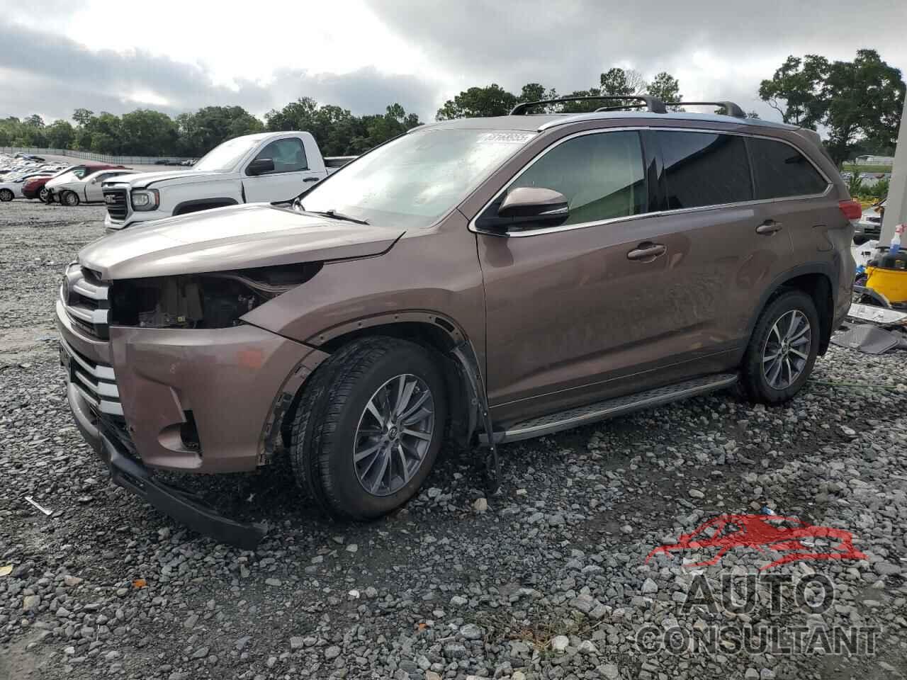 TOYOTA HIGHLANDER 2017 - 5TDKZRFH9HS202733