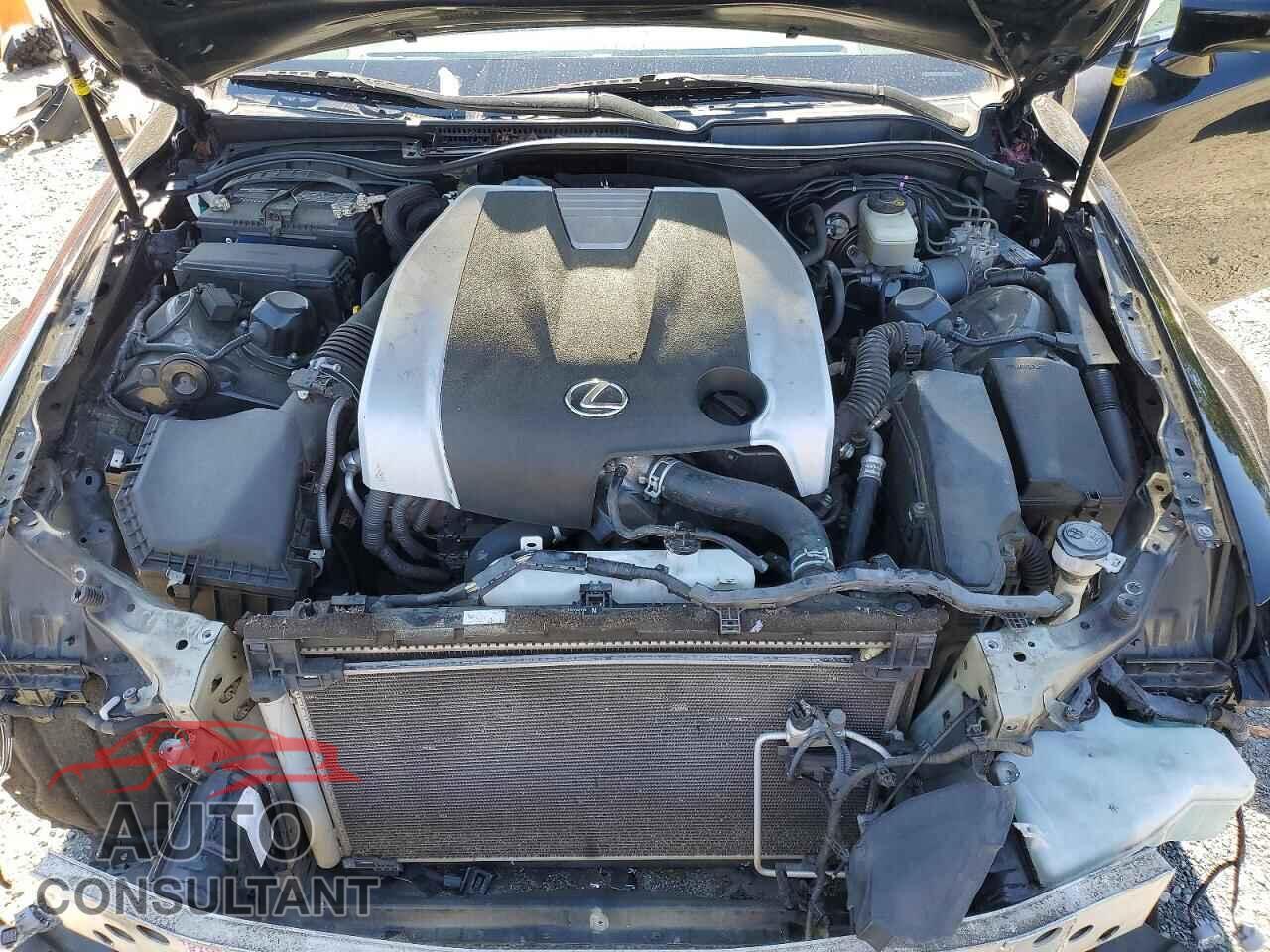 LEXUS IS 2014 - JTHBE1D21E5005194