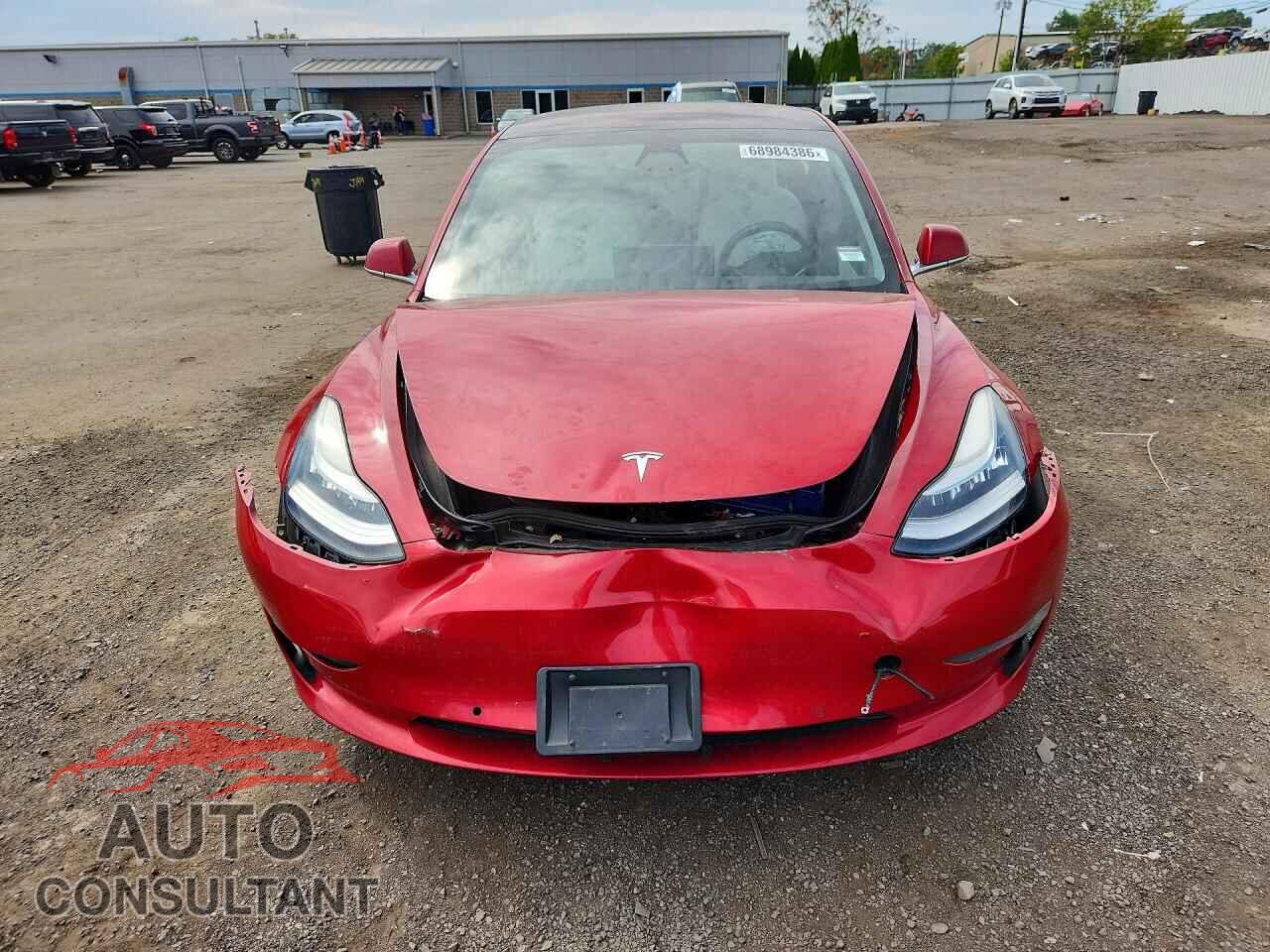 TESLA MODEL 3 2018 - 5YJ3E1EB3JF099561