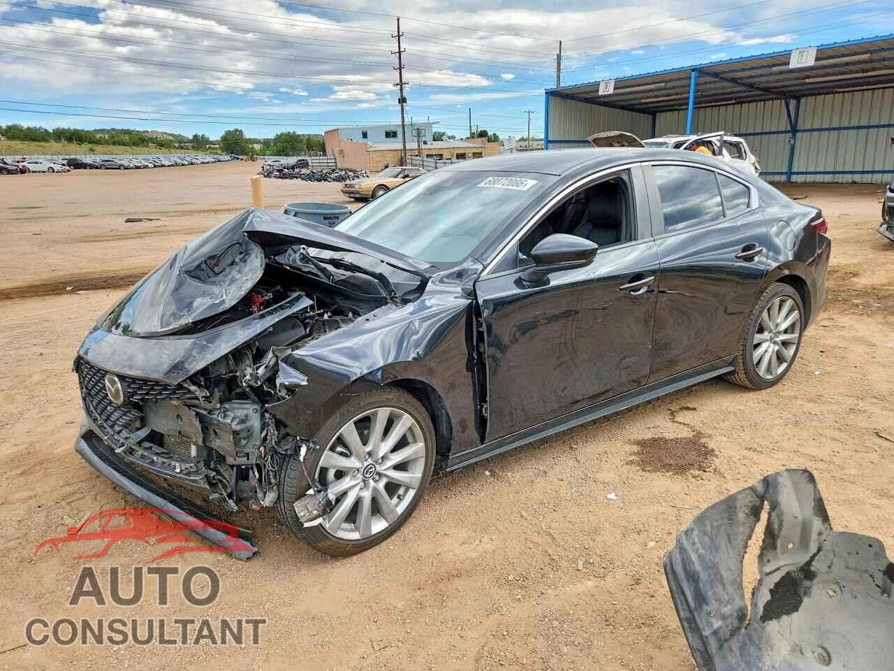 MAZDA 3 2021 - JM1BPABL4M1337157