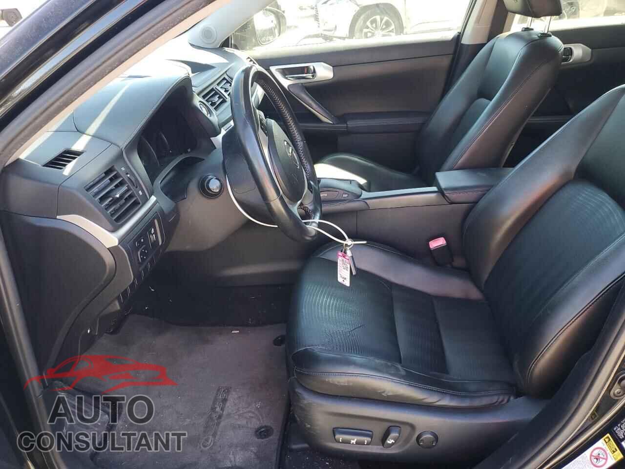 LEXUS CT 200 2012 - JTHKD5BH2C2094516