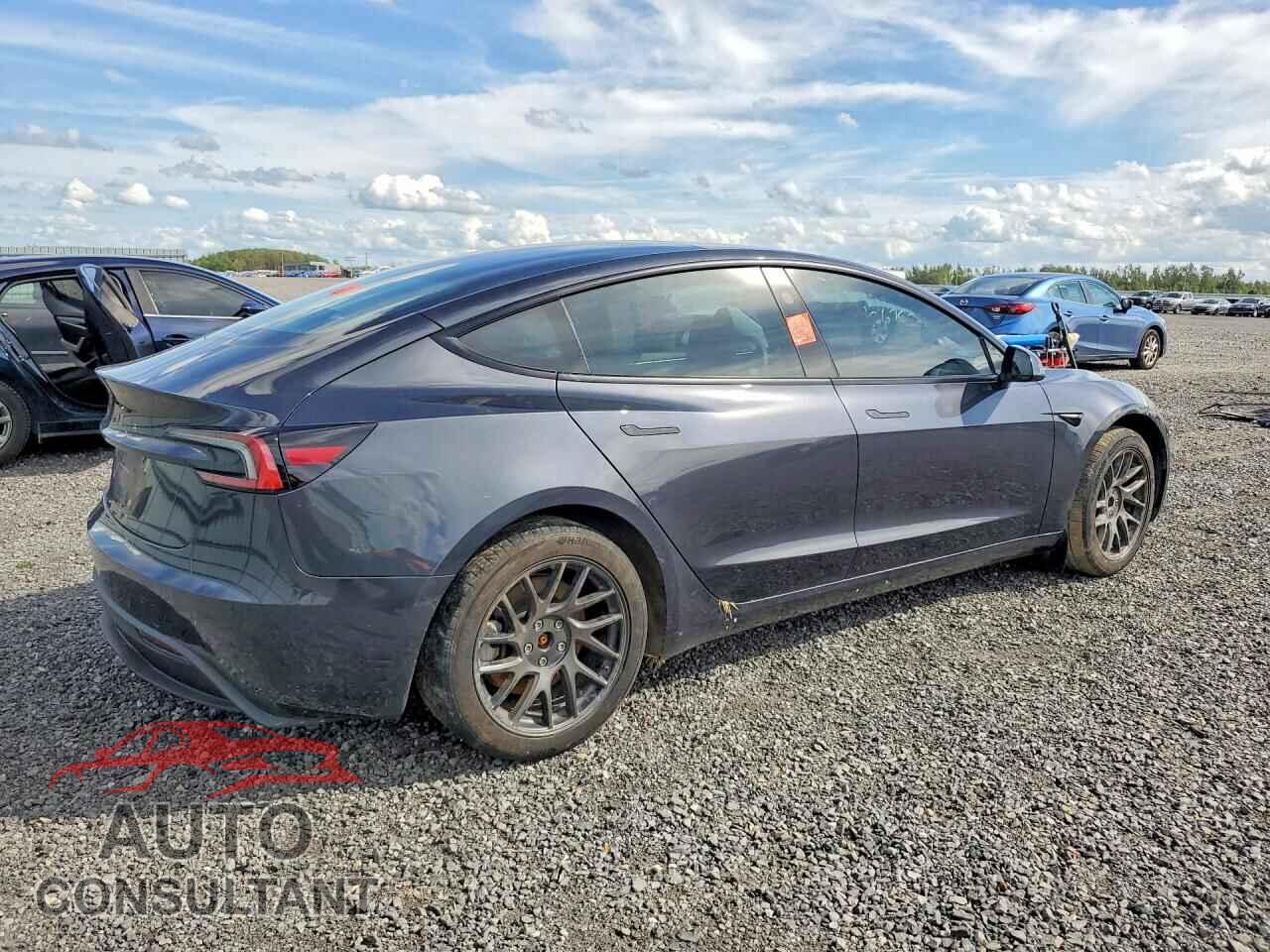 TESLA MODEL 3 2025 - 5YJ3E1EA0SF891272