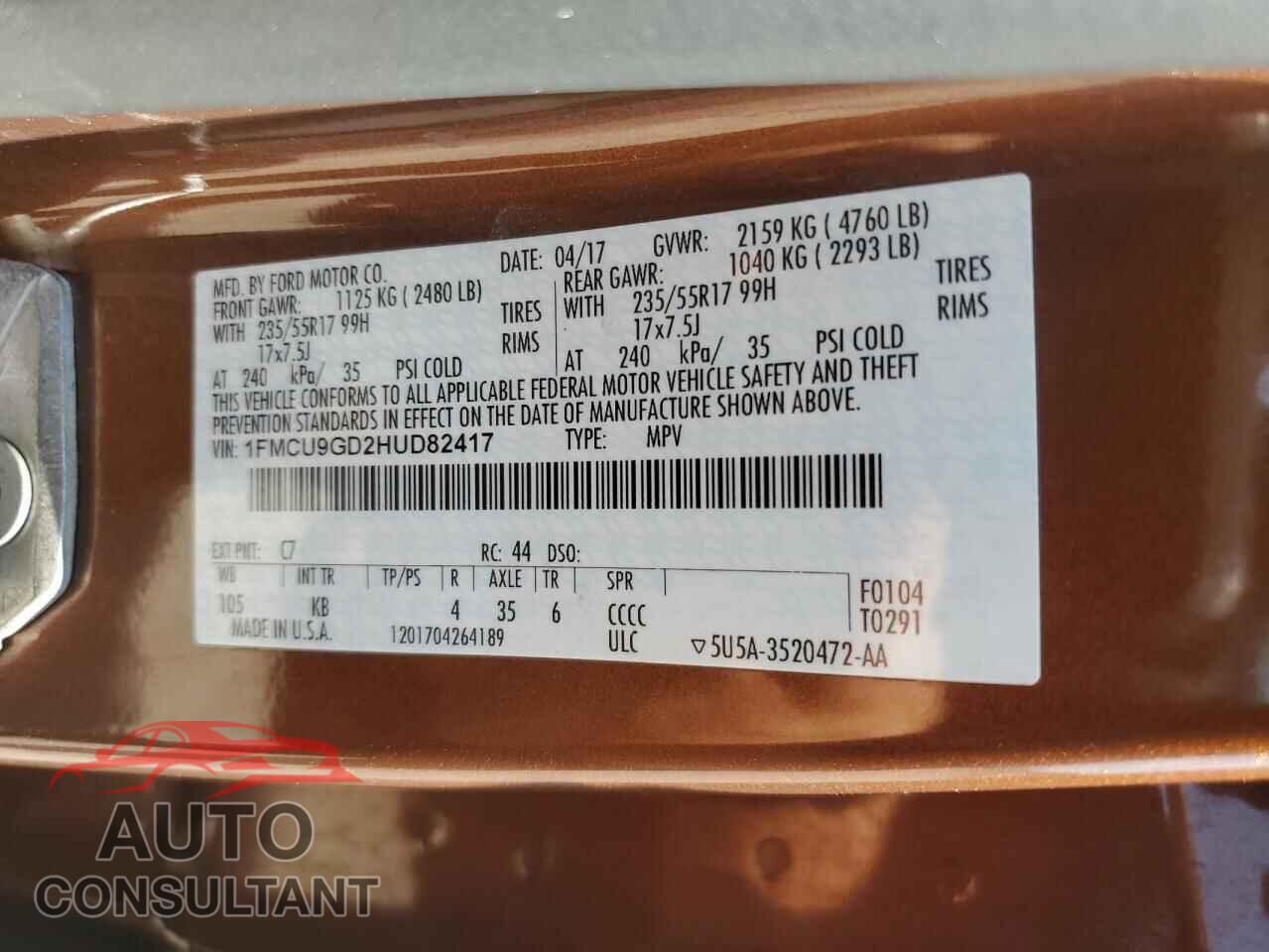 FORD ESCAPE 2017 - 1FMCU9GD2HUD82417