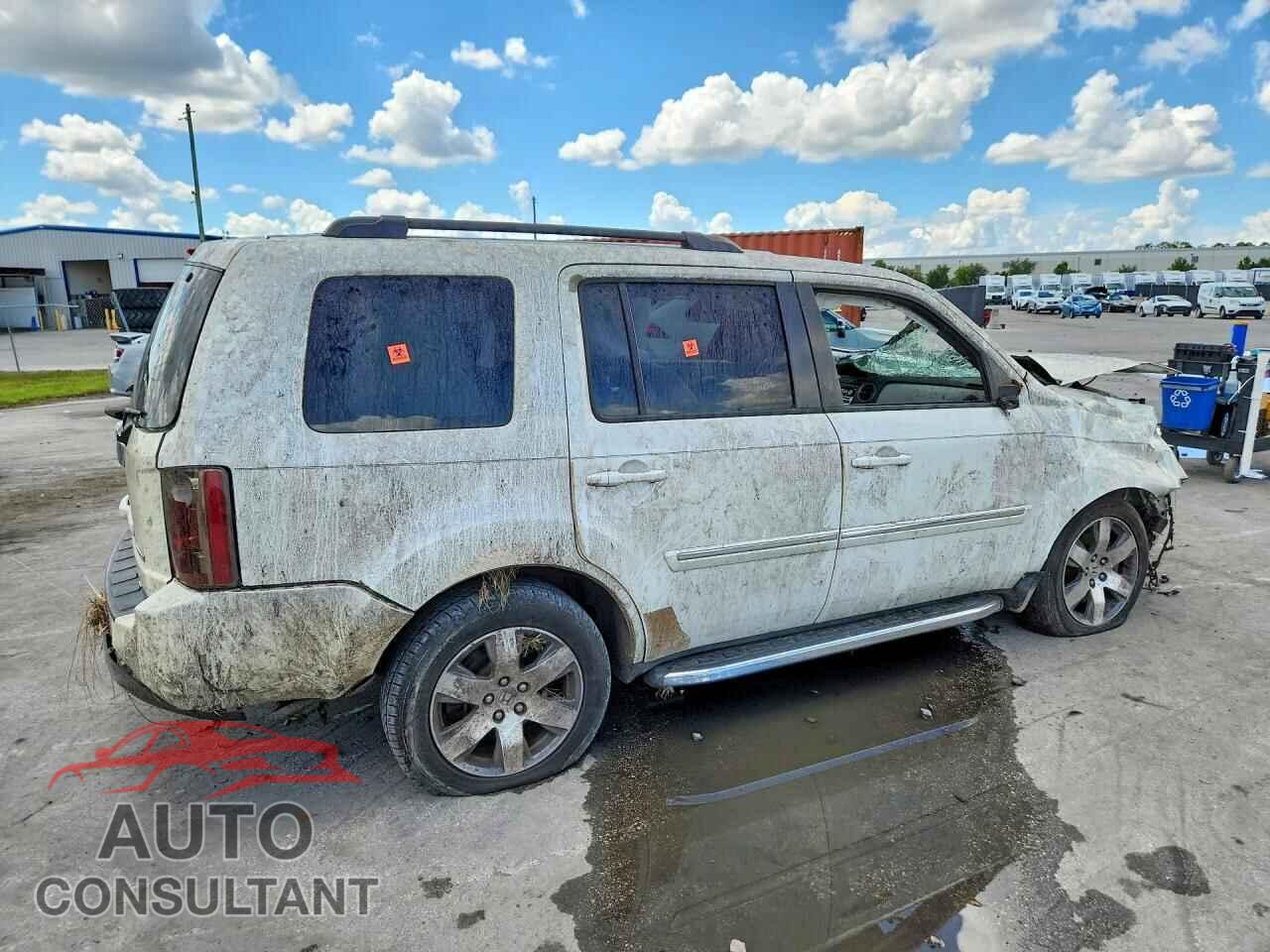 HONDA PILOT 2015 - 5FNYF3H91FB016689