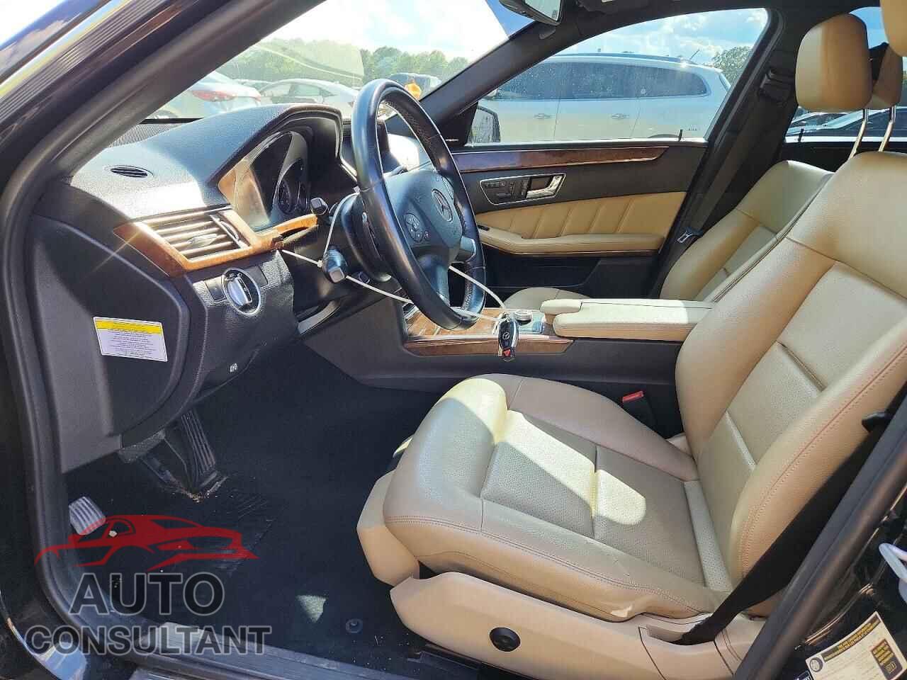 MERCEDES-BENZ E-CLASS 2011 - WDDHF5GB1BA516795