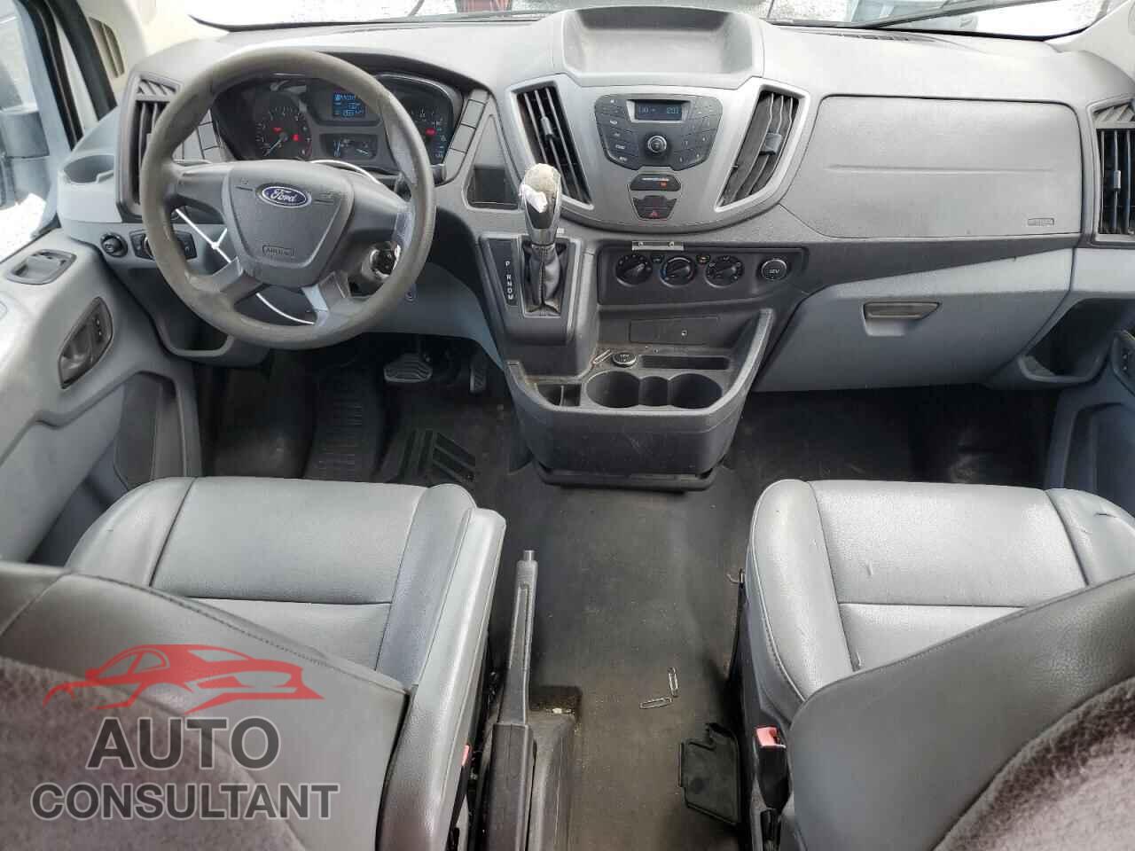 FORD TRANSIT 2015 - 1FTNR2ZM2FKA15125