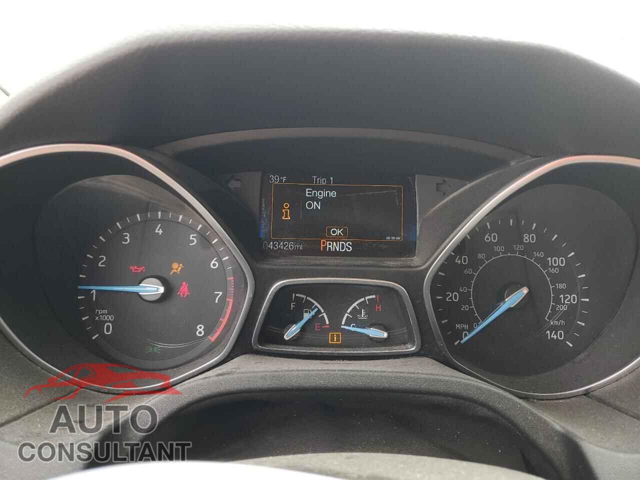 FORD FOCUS 2015 - 1FADP3K28FL221677