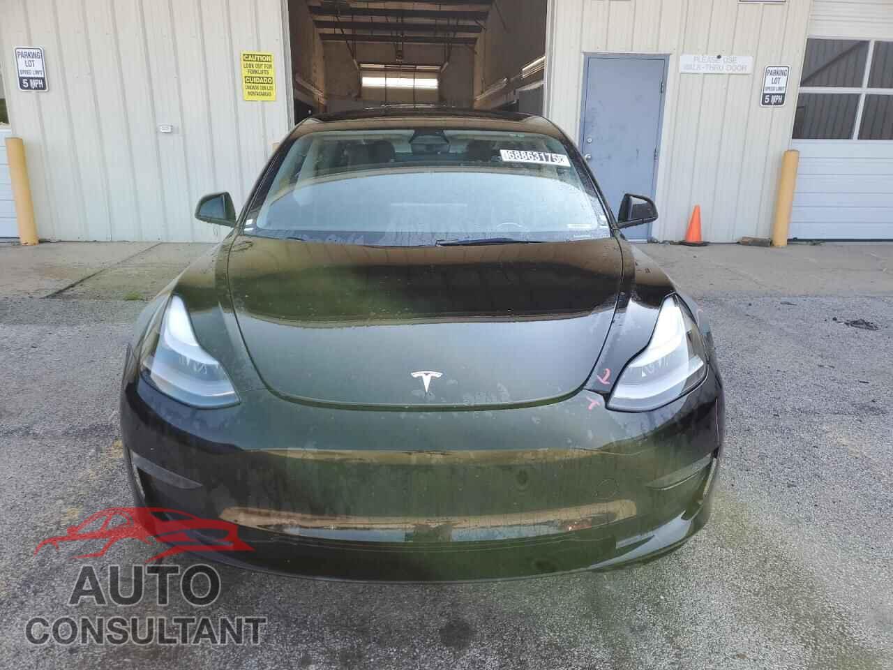 TESLA MODEL 3 2022 - 5YJ3E1EAXNF372010
