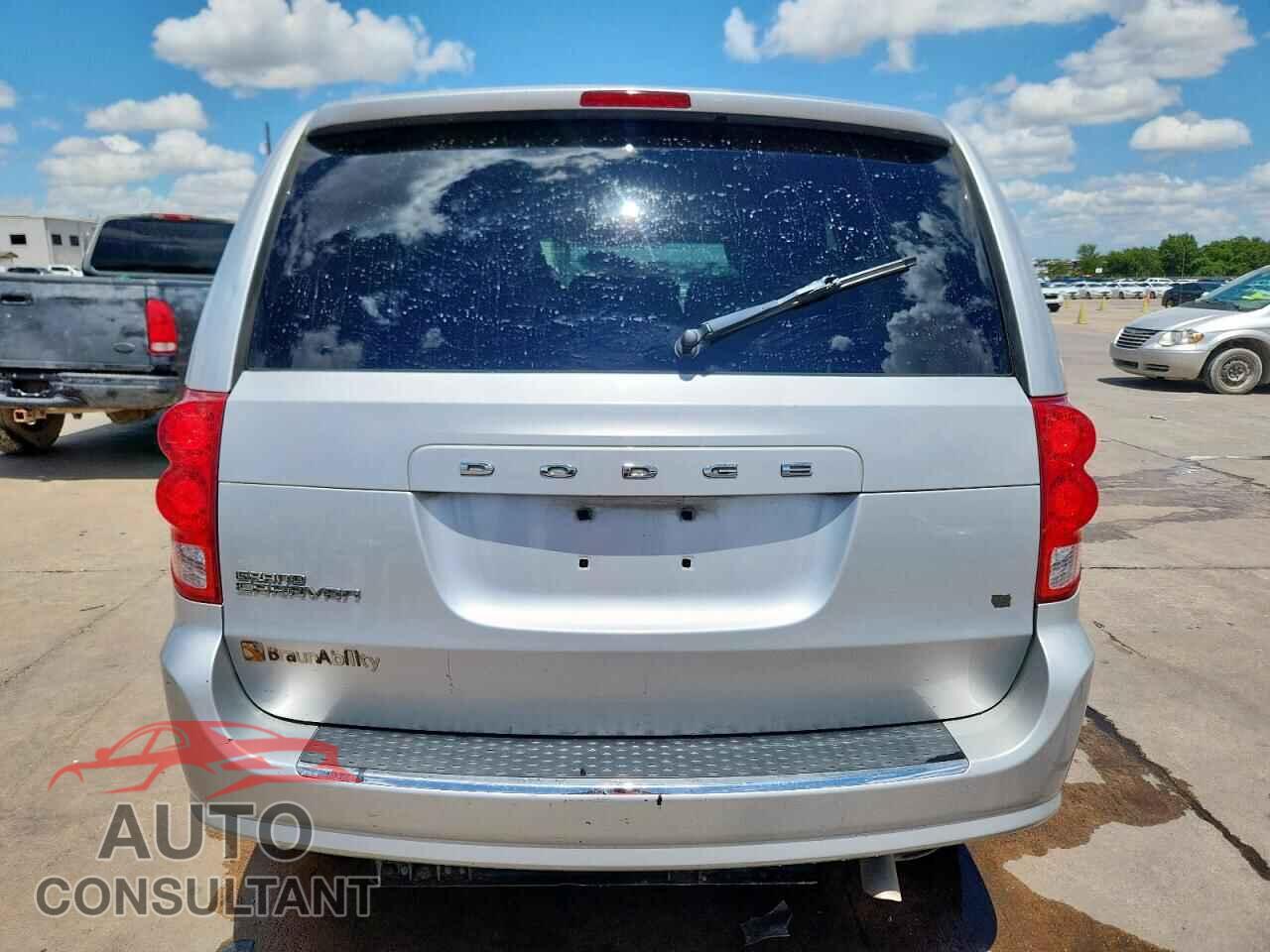 DODGE CARAVAN 2011 - 2D4RN3DG4BR728773