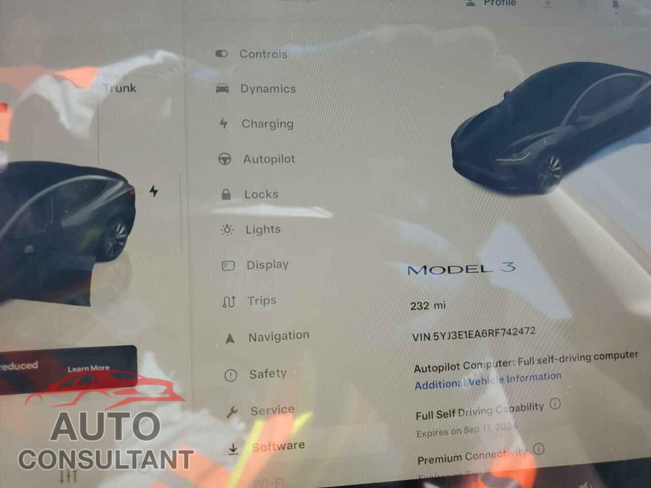 TESLA MODEL 3 2024 - 5YJ3E1EA6RF742472