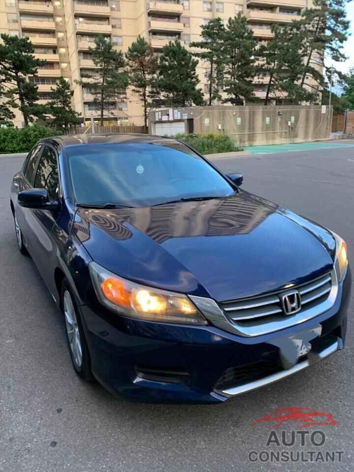 HONDA ACCORD 2015 - 1HGCR2F57FA810179