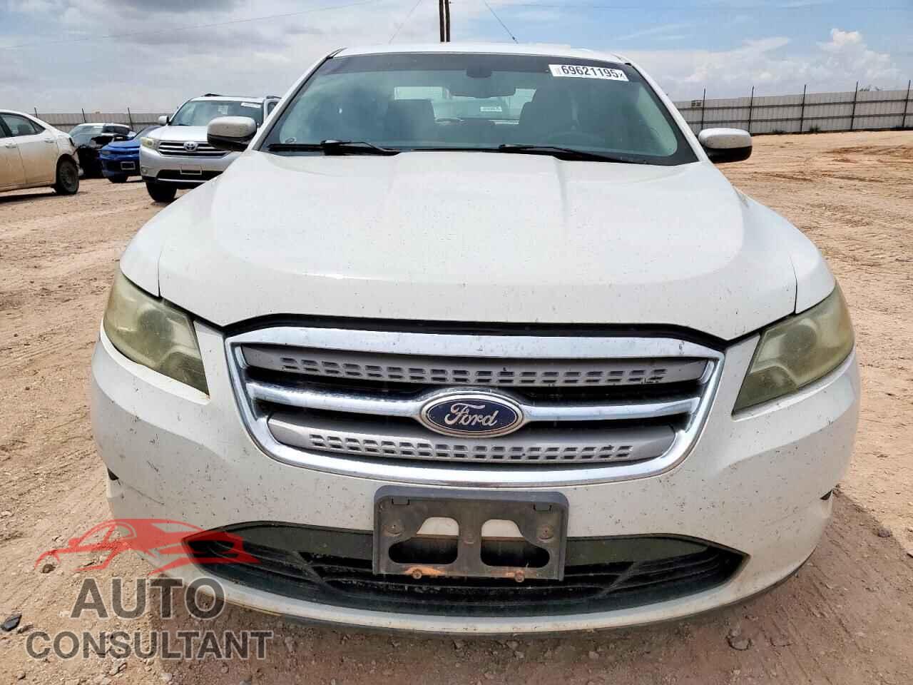FORD TAURUS 2011 - 1FAHP2EW6BG102362