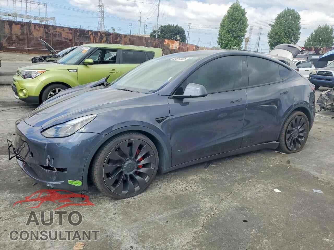 TESLA MODEL Y 2022 - 7SAYGDEF2NF405775