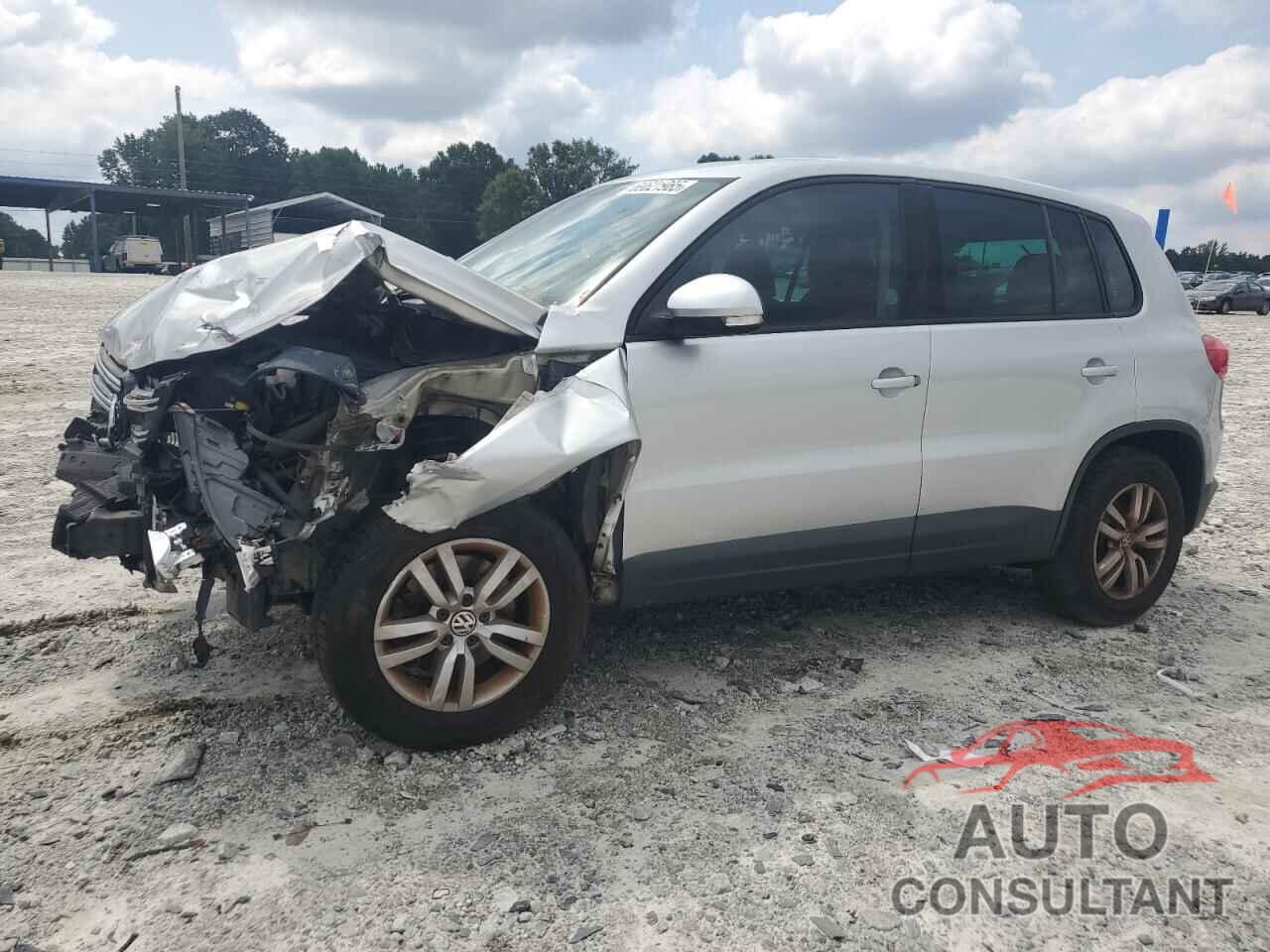 VOLKSWAGEN TIGUAN 2013 - WVGAV3AX5DW572585