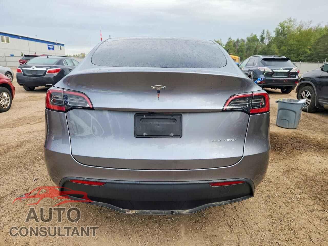 TESLA MODEL Y 2024 - LRWYGDEEXRC670920