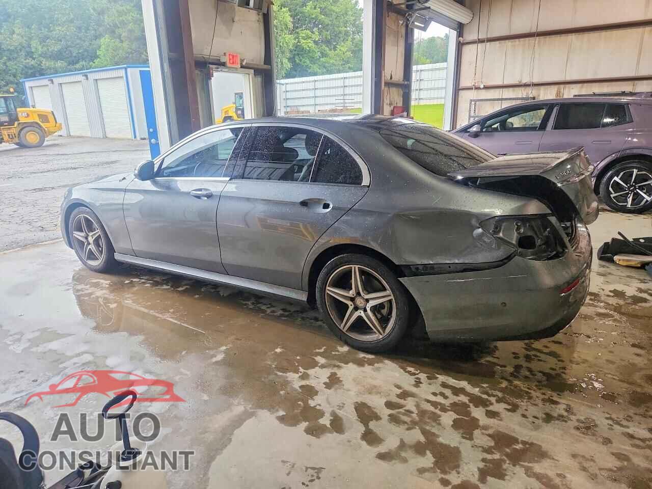 MERCEDES-BENZ E-CLASS 2017 - WDDZF4KB3HA049975