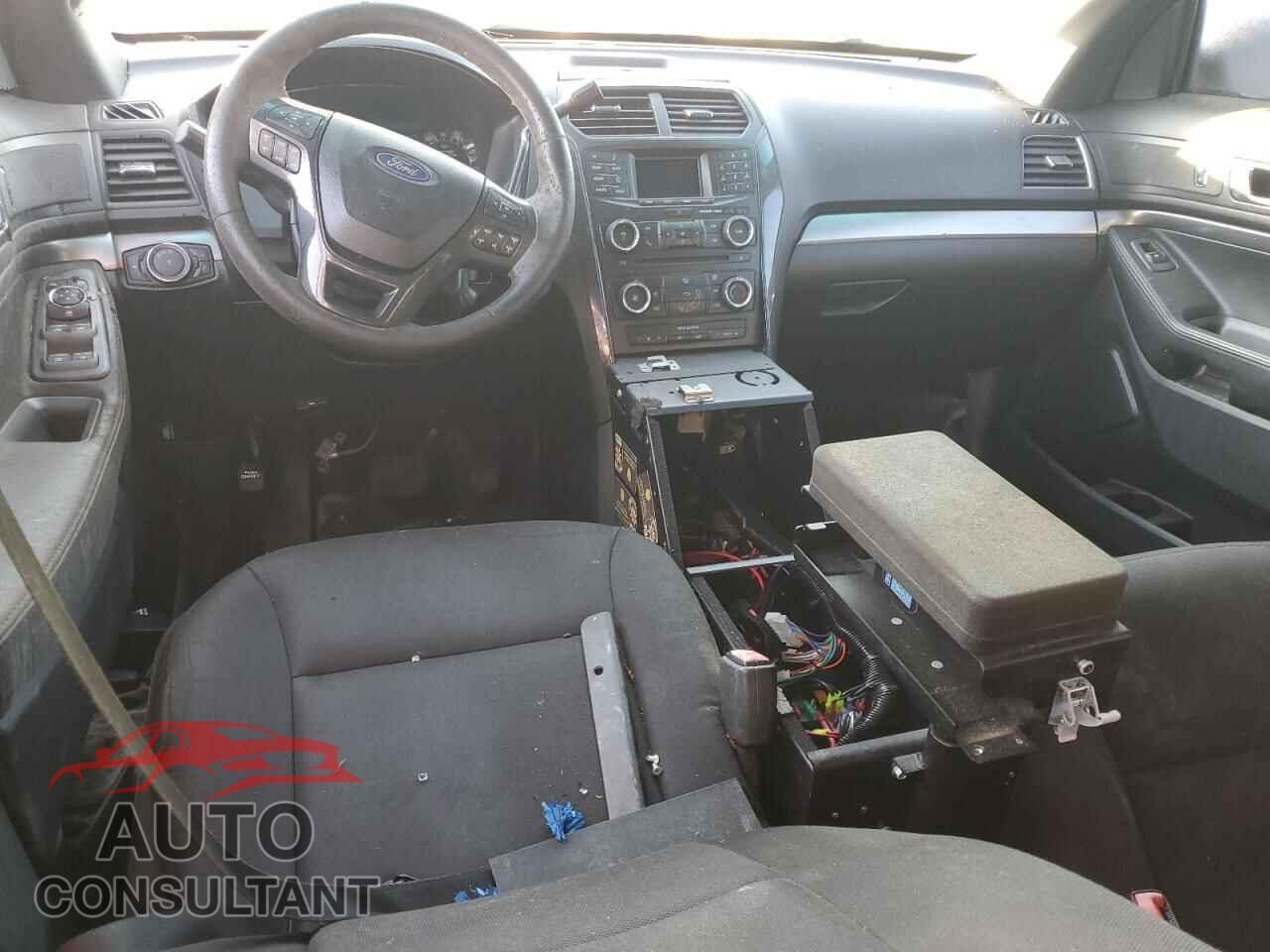 FORD EXPLORER 2017 - 1FM5K8AR5HGA24465