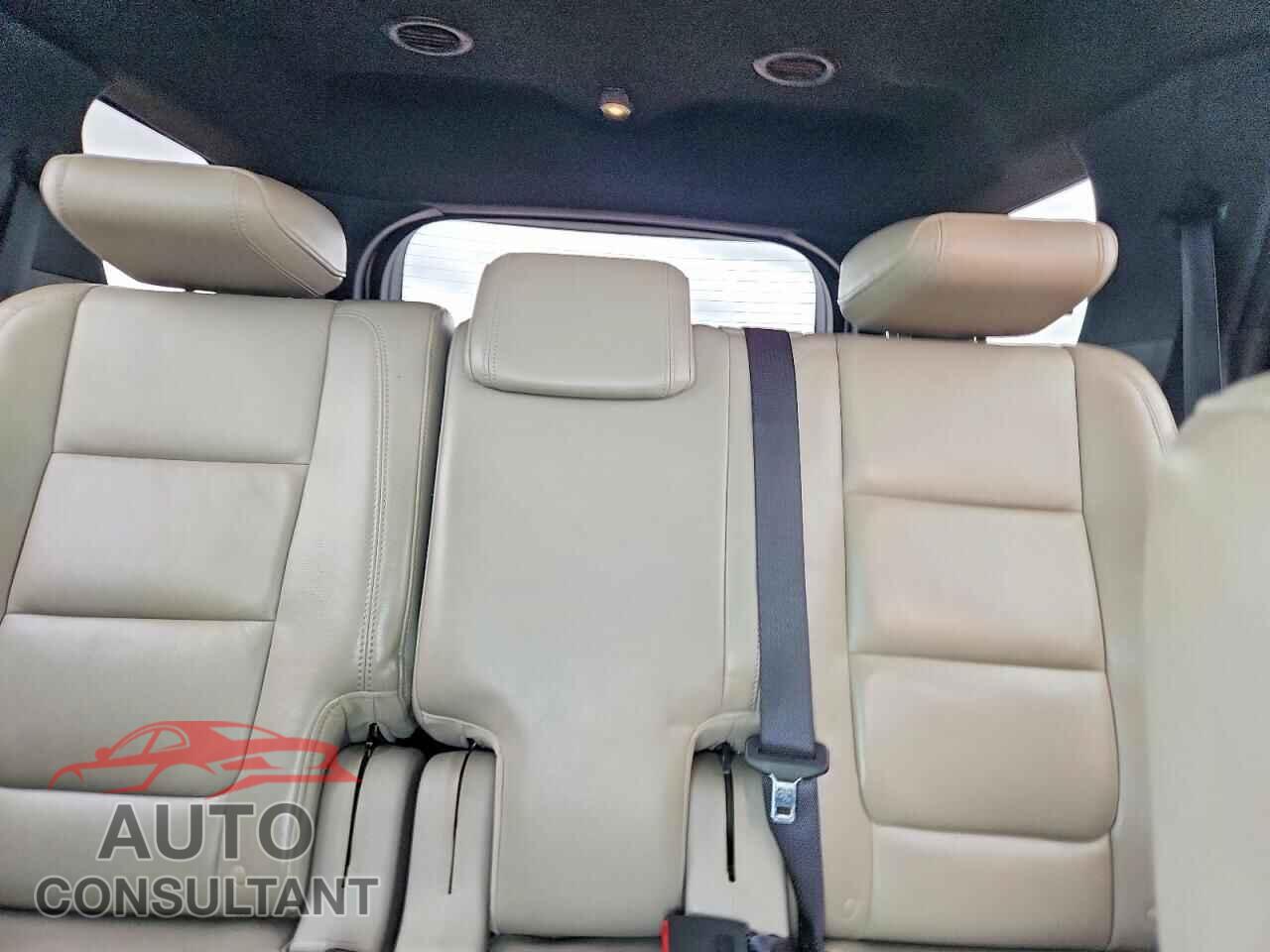 FORD EXPLORER 2011 - 1FMHK8D88BGA11605