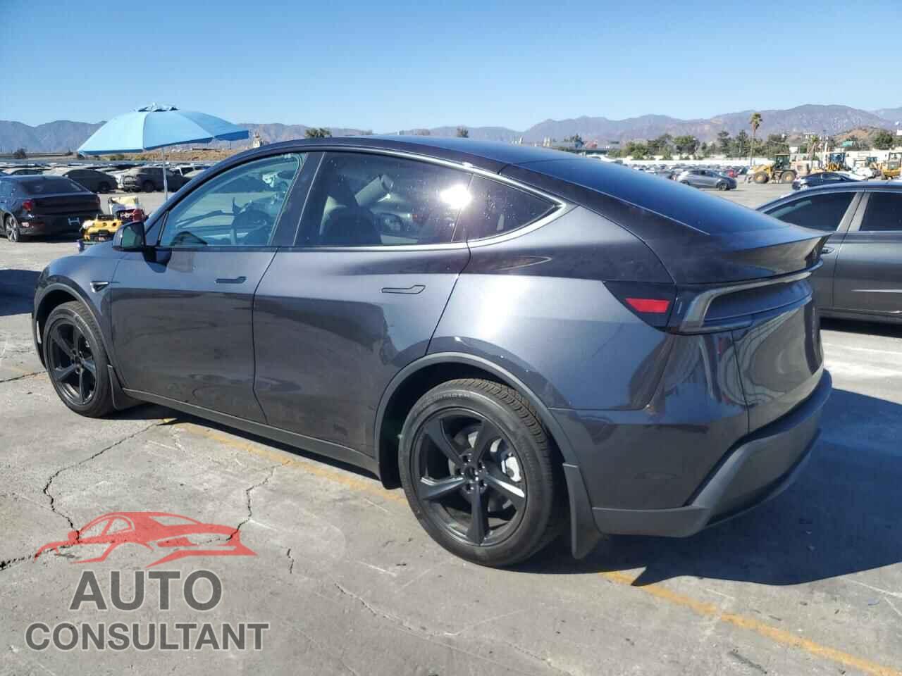 TESLA MODEL Y 2026 - 7SAYGDEEXTF408248