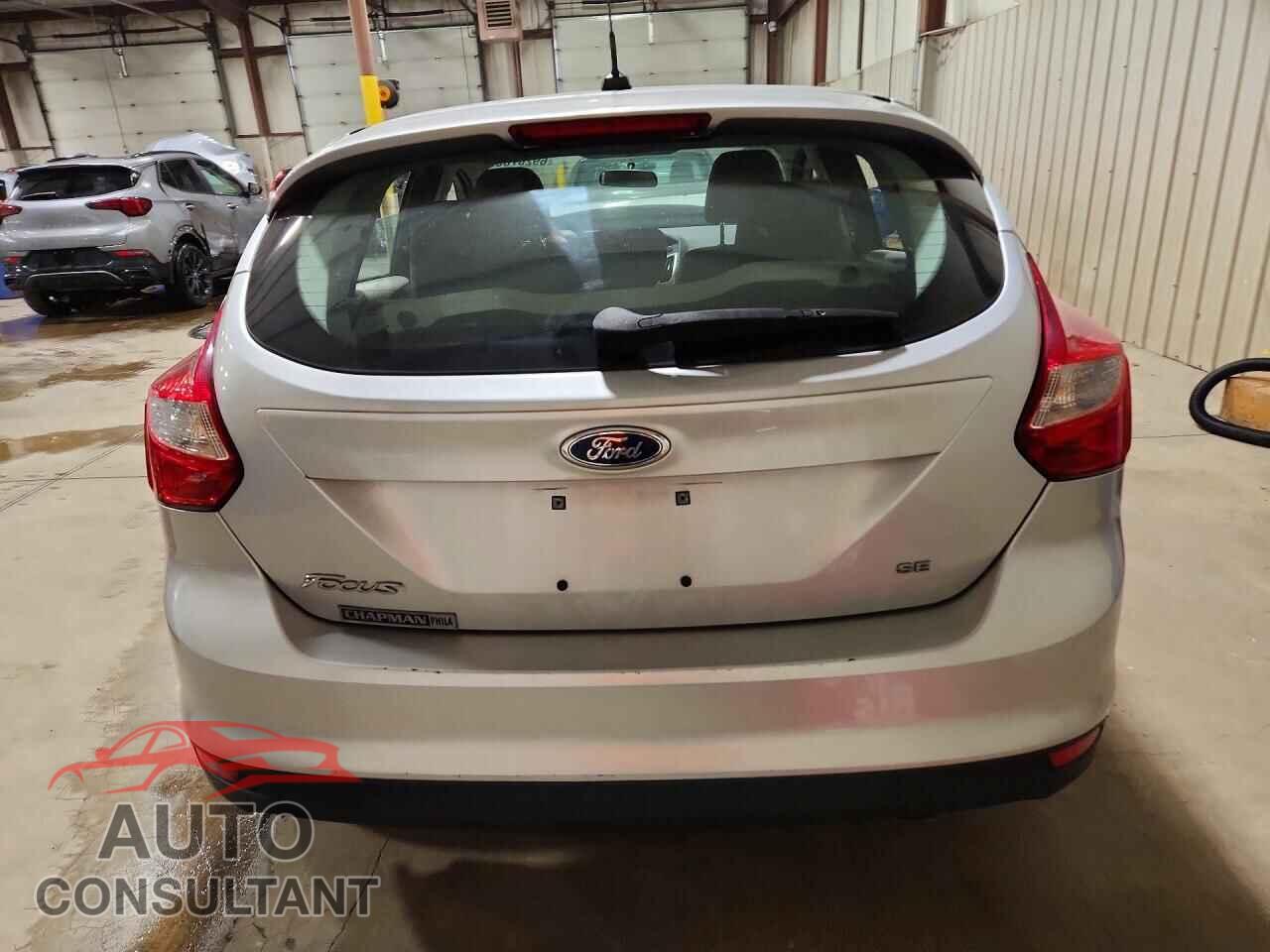FORD FOCUS 2014 - 1FADP3K22EL437376