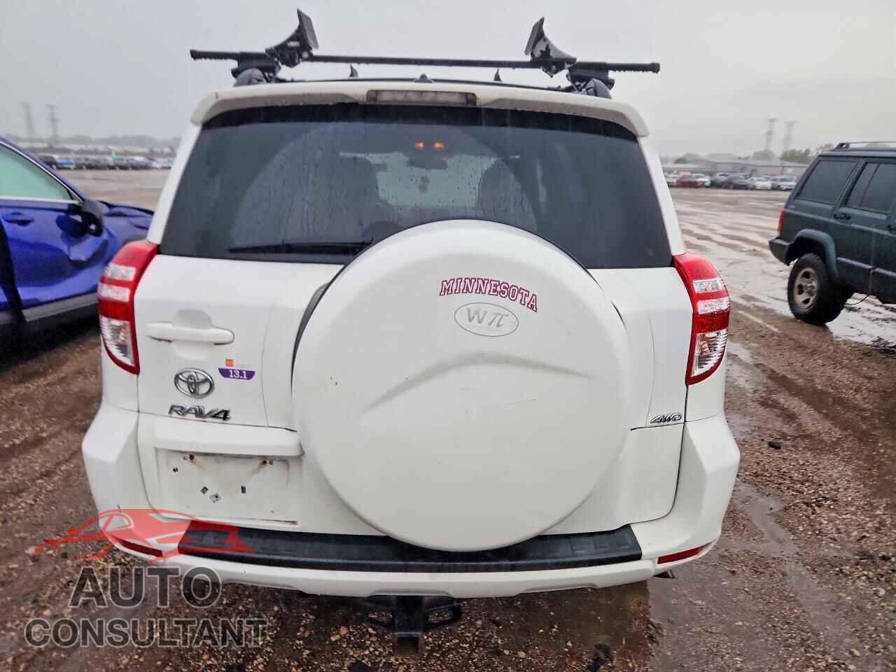 TOYOTA RAV4 2012 - 2T3BF4DV1CW266440