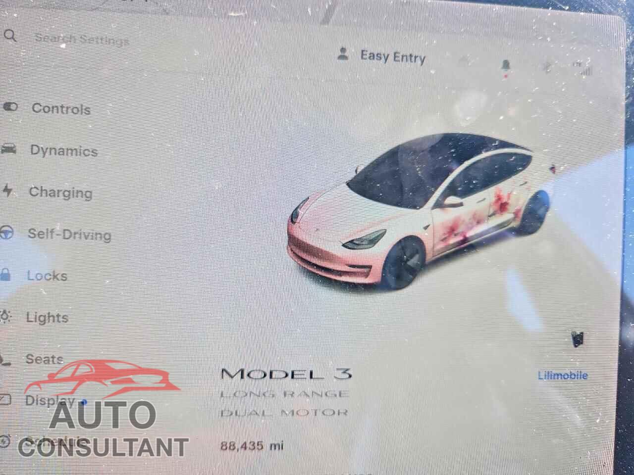 TESLA MODEL 3 2021 - 5YJ3E1EB5MF044100