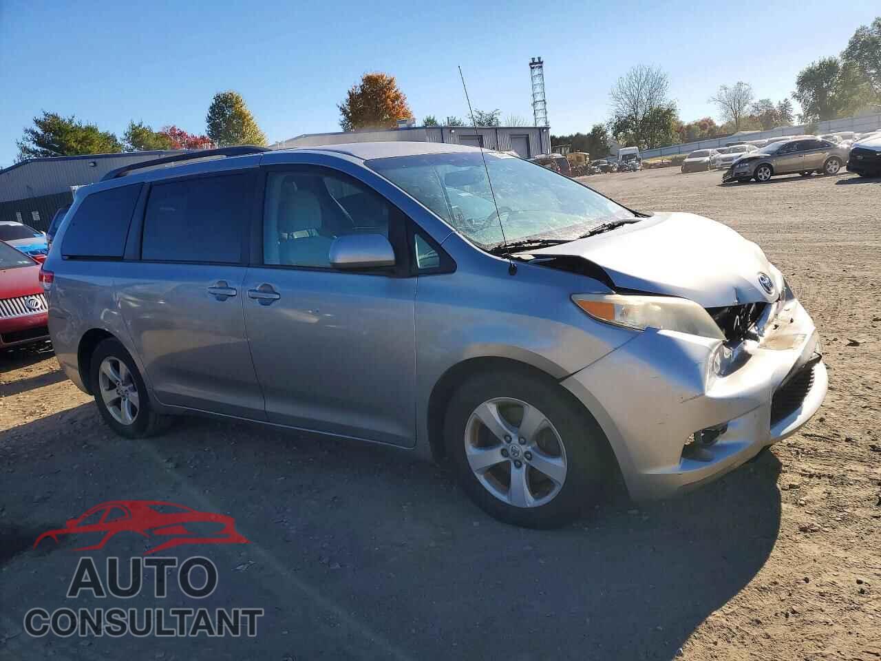 TOYOTA SIENNA 2012 - 5TDKK3DC4CS247029
