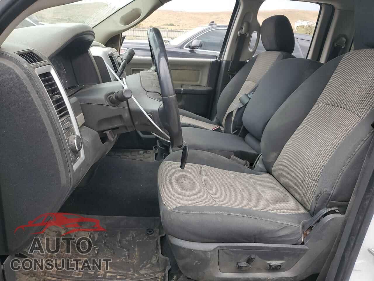 DODGE RAM 1500 2012 - 1C6RD7GT4CS265427
