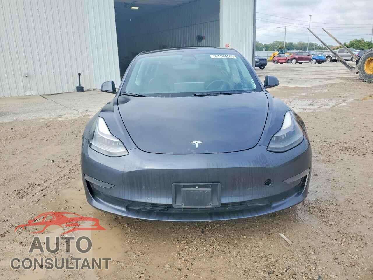 TESLA MODEL 3 2022 - 5YJ3E1EA0NF288827