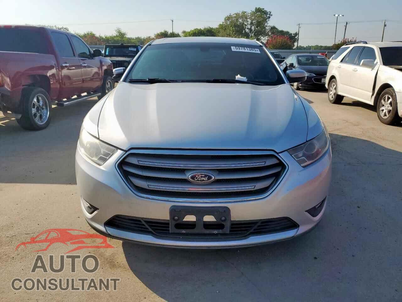 FORD TAURUS 2015 - 1FAHP2E87FG149519