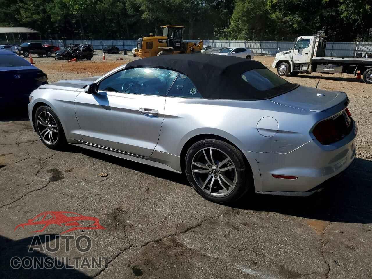 FORD MUSTANG 2015 - 1FATP8UH3F5382999
