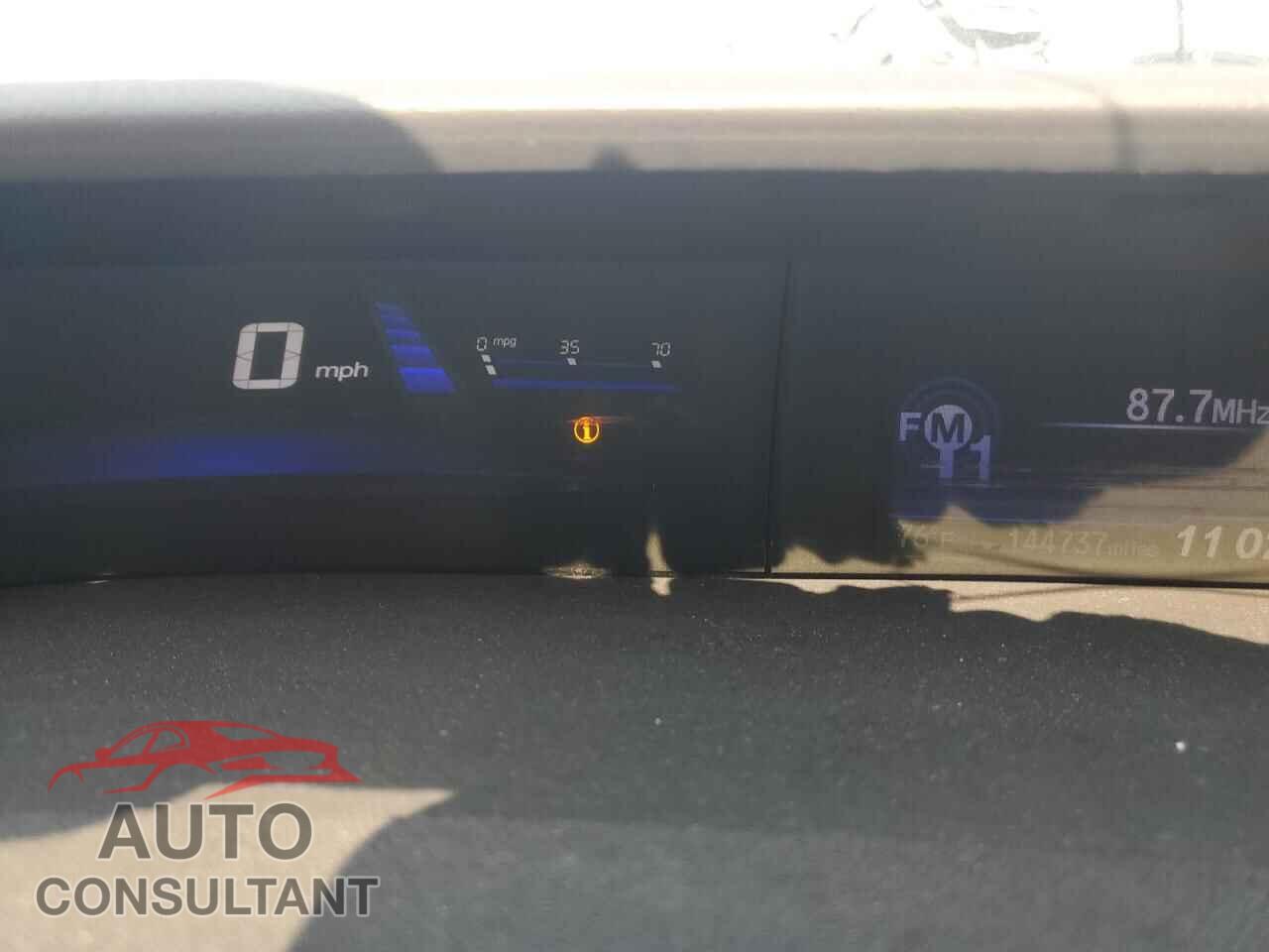 HONDA CIVIC 2013 - 2HGFB2F52DH520304