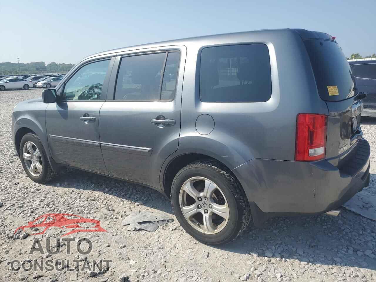 HONDA PILOT 2013 - 5FNYF4H50DB052230
