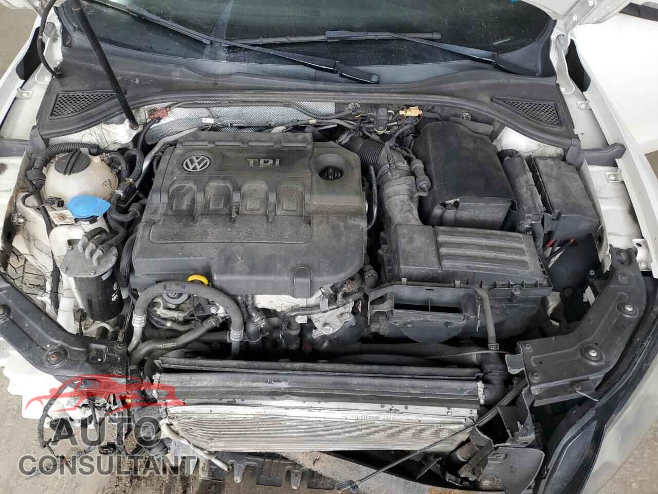 VOLKSWAGEN PASSAT 2015 - 1VWBV7A37FC073477